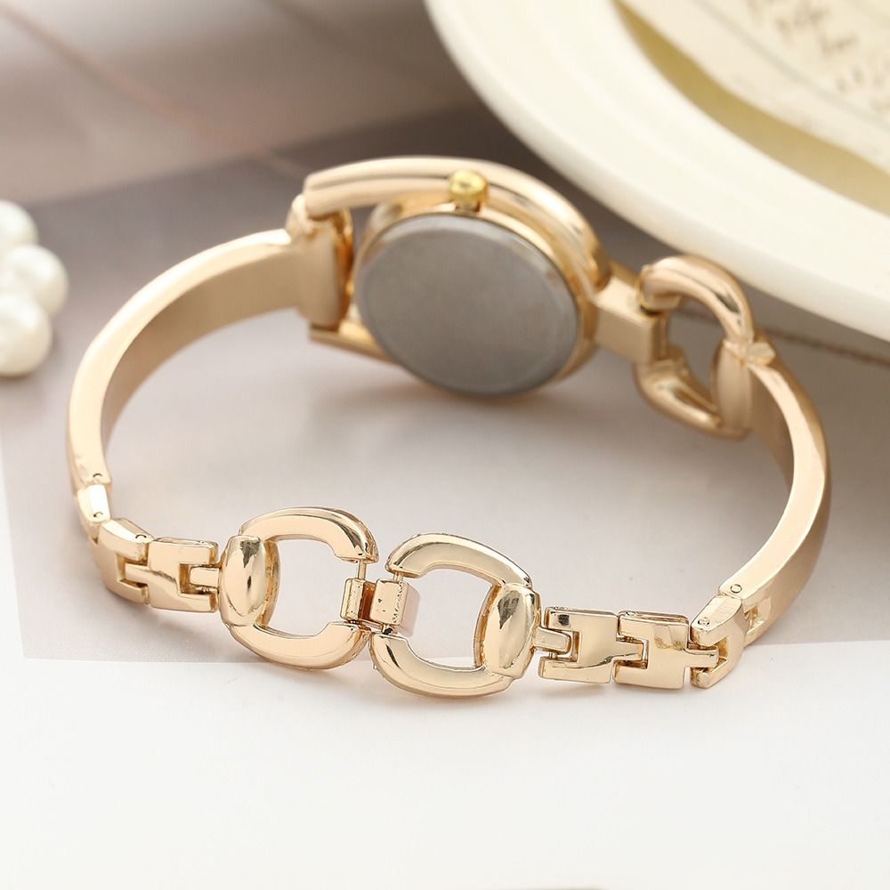 Vintage Round Bracelet Watch E - Jewelry Watches Vintage 评论和价格