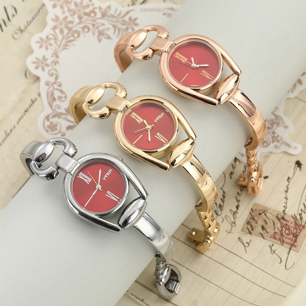 Vintage Round Bracelet Watch E - Jewelry Watches Vintage 评论和价格